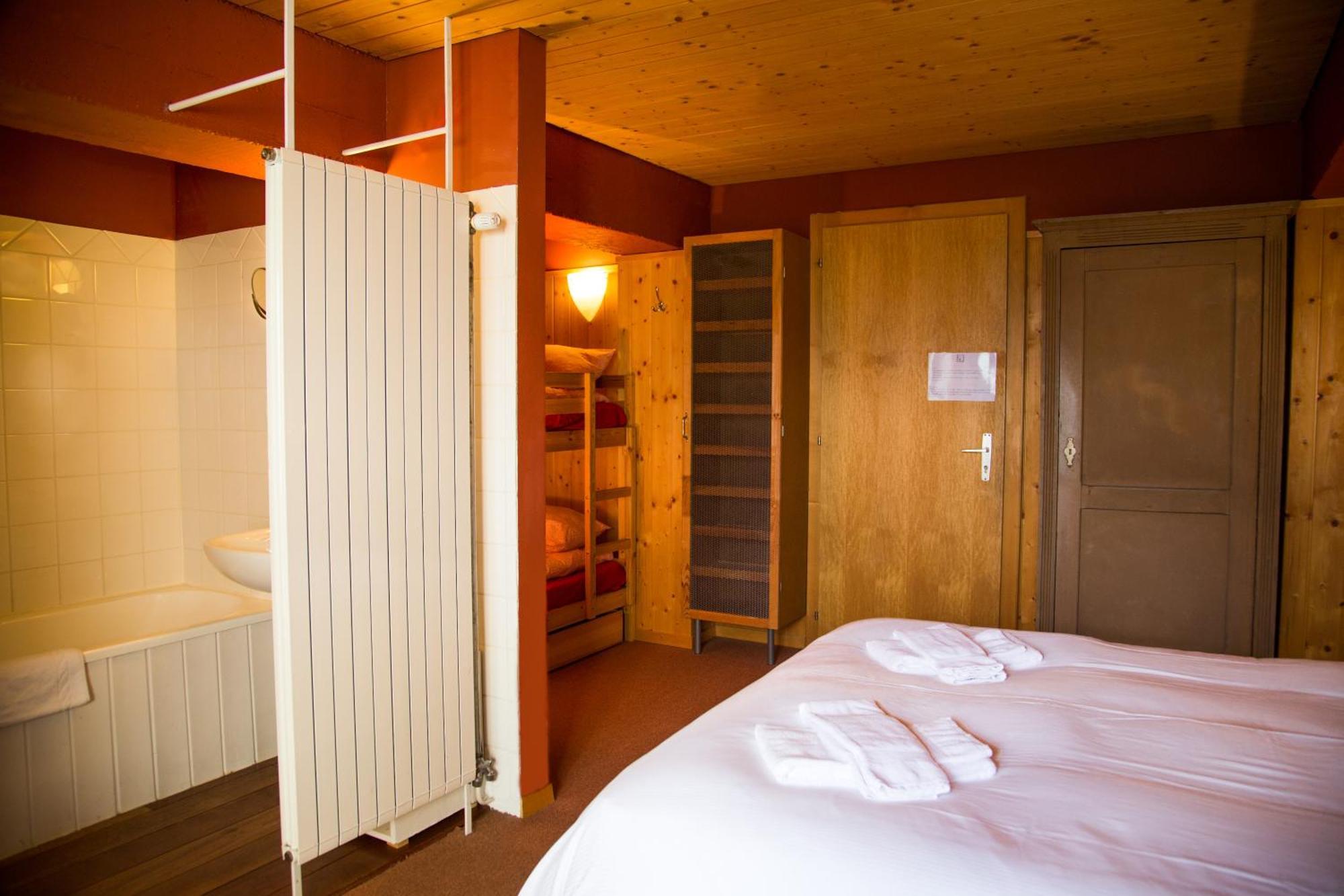 Plein Ciel - Hotel D'Altitude A 1800M 샘페리 객실 사진